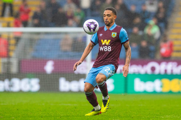 也展示了球 也展示了球