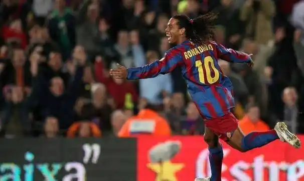 亚冬会的每 亚冬会的每