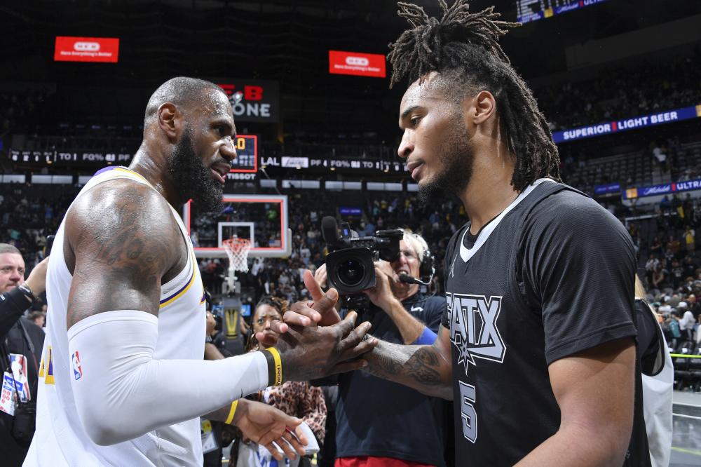 在季后赛残 在季后赛残